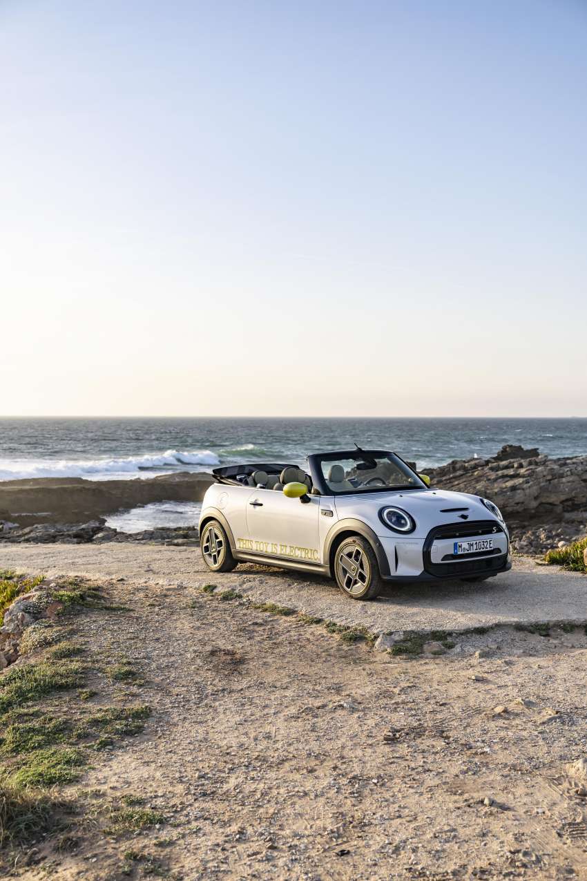 MINI Cooper SE Convertible revealed – special one-off convertible version of EV hatchback; 230 km of range 1483901