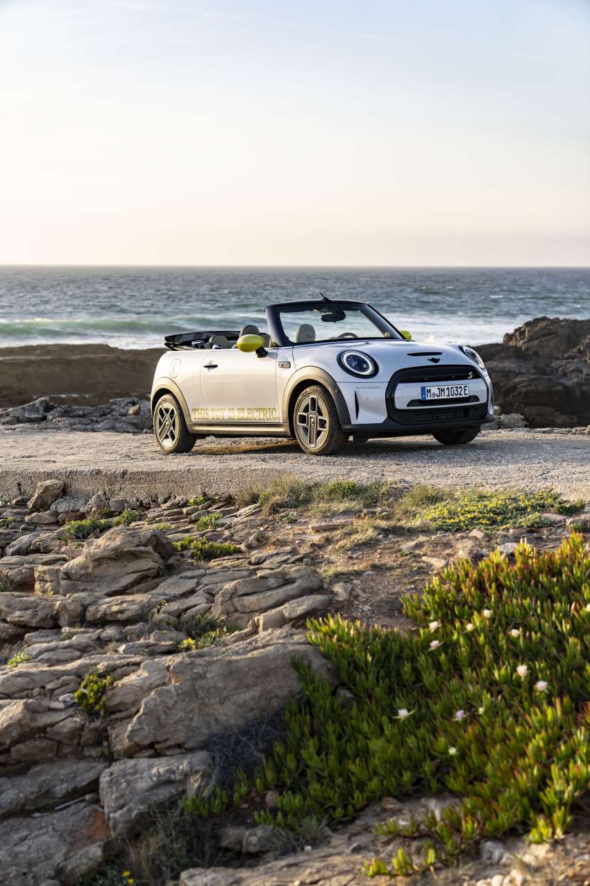 MINI Cooper SE Convertible revealed – special one-off convertible version of EV hatchback; 230 km of range 1483915