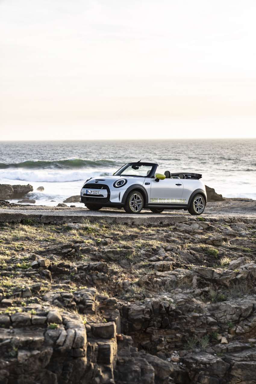 MINI Cooper SE Convertible revealed – special one-off convertible version of EV hatchback; 230 km of range 1483919