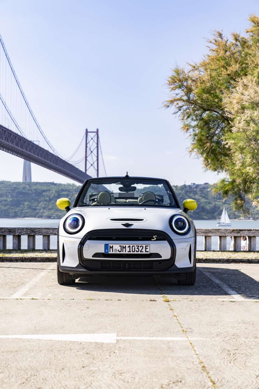 MINI Cooper SE Convertible revealed – special one-off convertible version of EV hatchback; 230 km of range 1483934