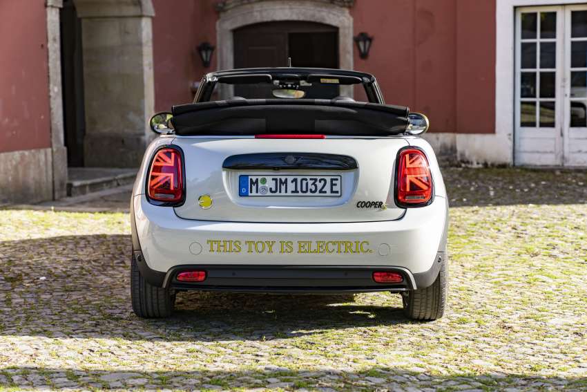 MINI Cooper SE Convertible revealed – special one-off convertible version of EV hatchback; 230 km of range 1483967