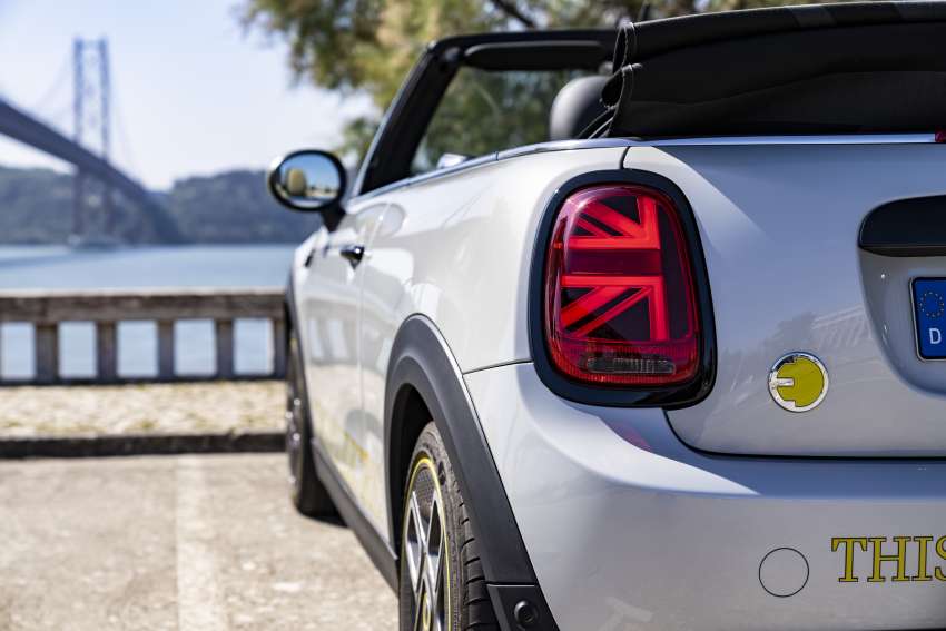MINI Cooper SE Convertible revealed – special one-off convertible version of EV hatchback; 230 km of range 1483993