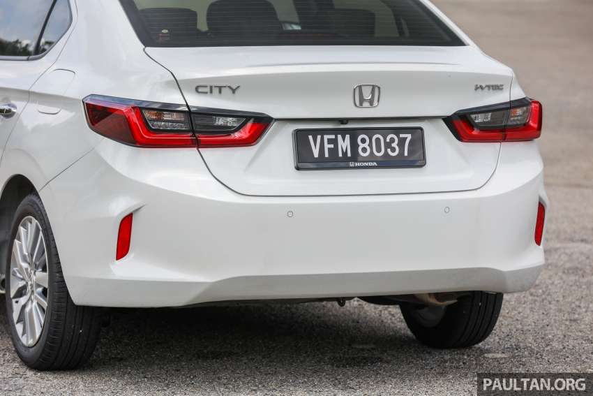 GALERI: Honda City 1.5 V petrol sedan vs Honda City Hatchback 1.5 RS e:HEV 2022 — RM91k – RM110k 1495820