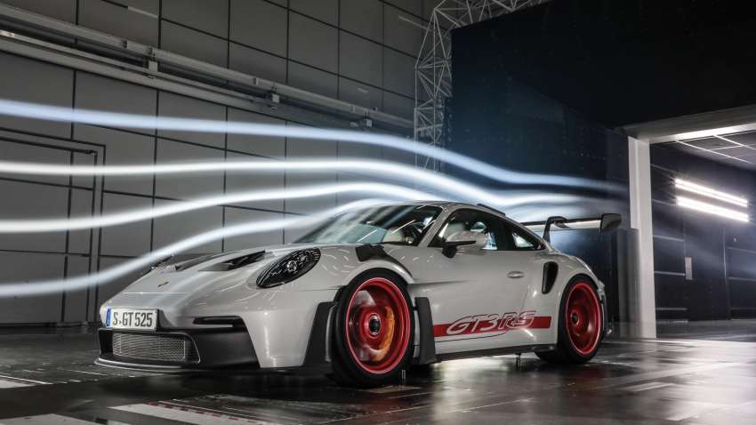 992 Porsche 911 GT3 RS revealed – first Porsche with DRS, 525 PS and 465 Nm, 0-100 km/h in 3.2 seconds 1500901