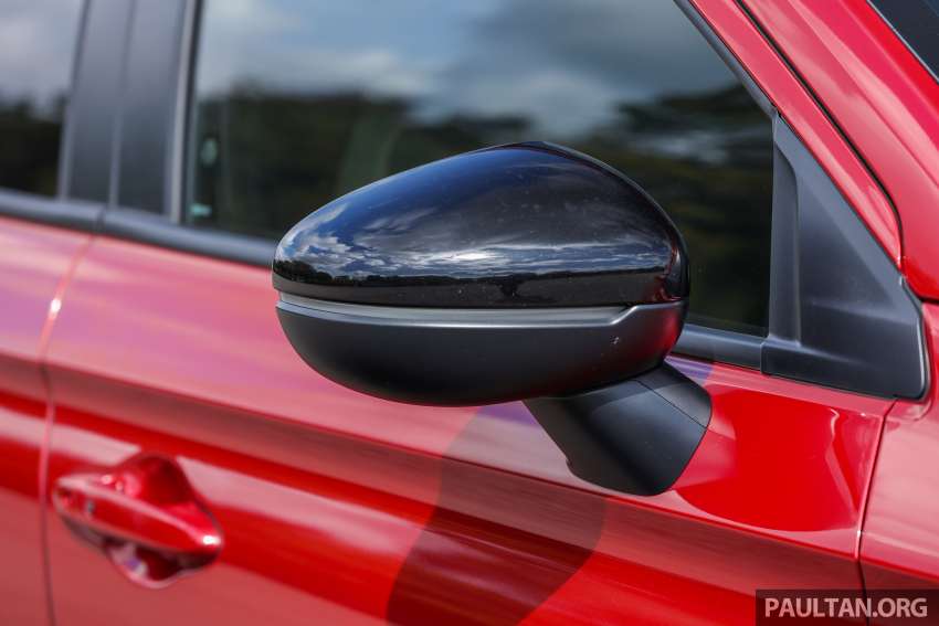 GALERI: Honda City 1.5 V petrol sedan vs Honda City Hatchback 1.5 RS e:HEV 2022 — RM91k – RM110k 1495922