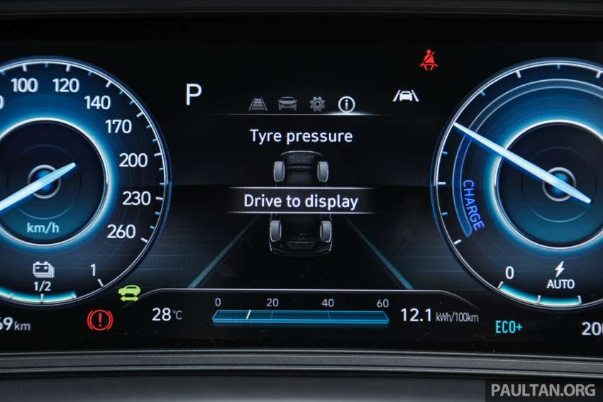 2022 Hyundai Kona Electric e-Plus EV video review in Malaysia – 136 PS/395 Nm, 305 km range; RM176,838 1492392
