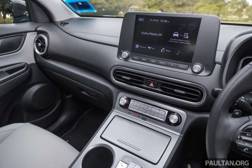 2022 Hyundai Kona Electric e-Plus EV video review in Malaysia – 136 PS/395 Nm, 305 km range; RM176,838 1492443