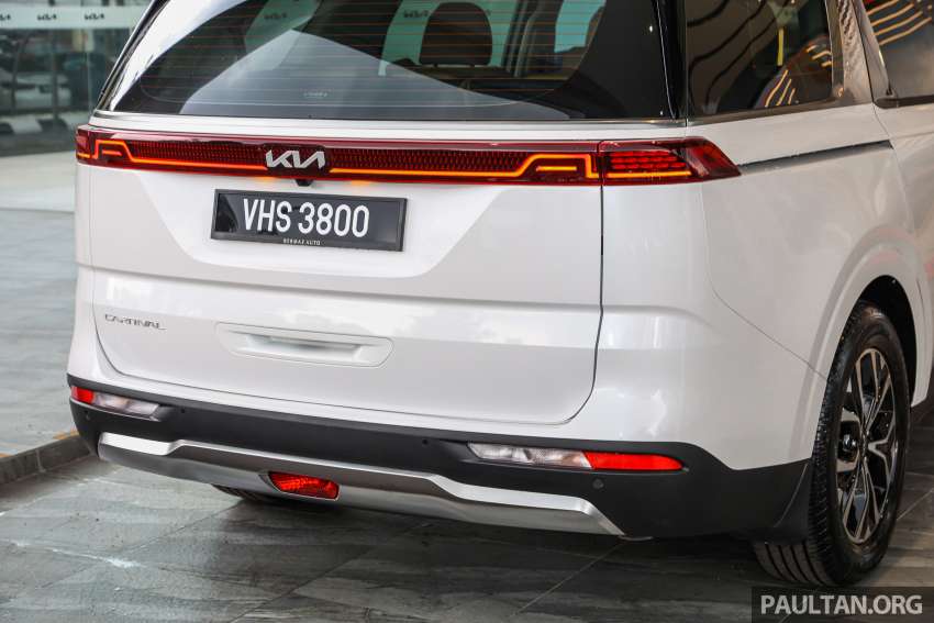 2022 Kia Carnival CKD in Malaysia – live photos of MPV in 8-Seater Mid and High guises; from RM231k 1501405