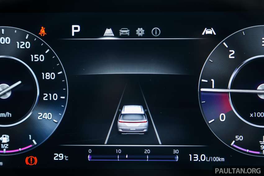 2022 Kia Carnival CKD in Malaysia – live photos of MPV in 8-Seater Mid and High guises; from RM231k 1501426