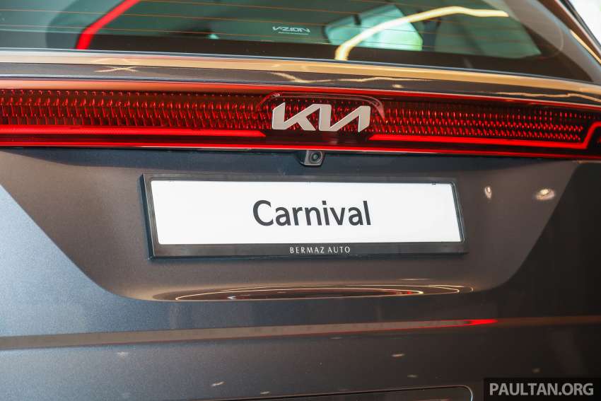 2022 Kia Carnival CKD in Malaysia – live photos of MPV in 8-Seater Mid and High guises; from RM231k 1501684