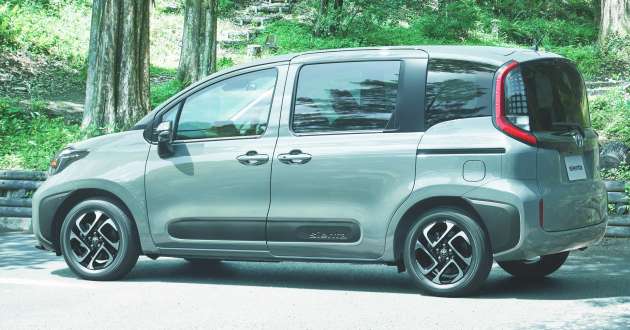 Toyota Sienta 2022 diperkenal di Jepun – bermula RM64k, platform TNGA, enjin 1.5L Dynamic Force