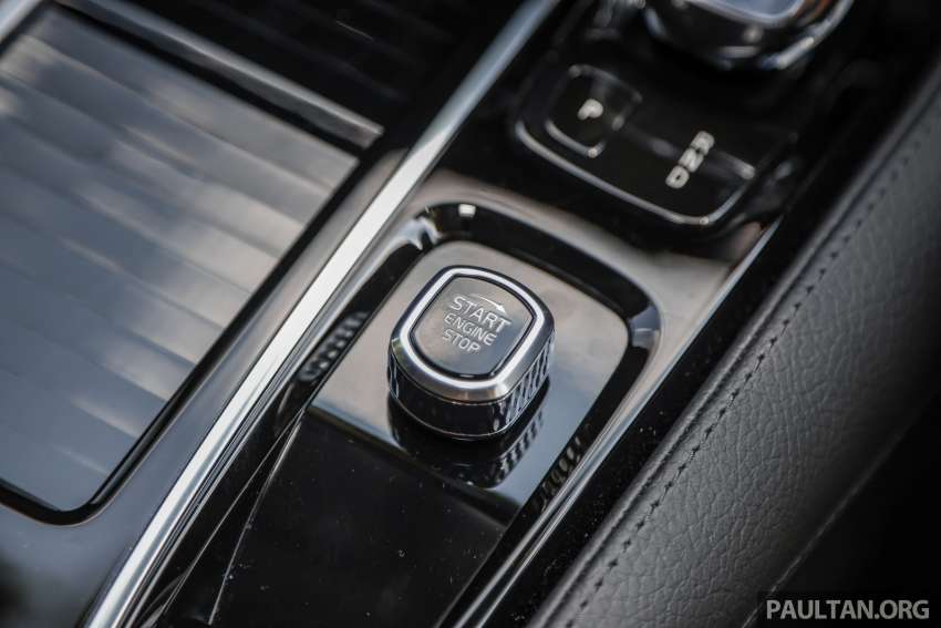 PANDU UJI: Volvo V60 T8 Recharge – RM305,888, CKD, 407 hp/640 Nm; wagon terakhir Volvo berkuasa petrol 1492275