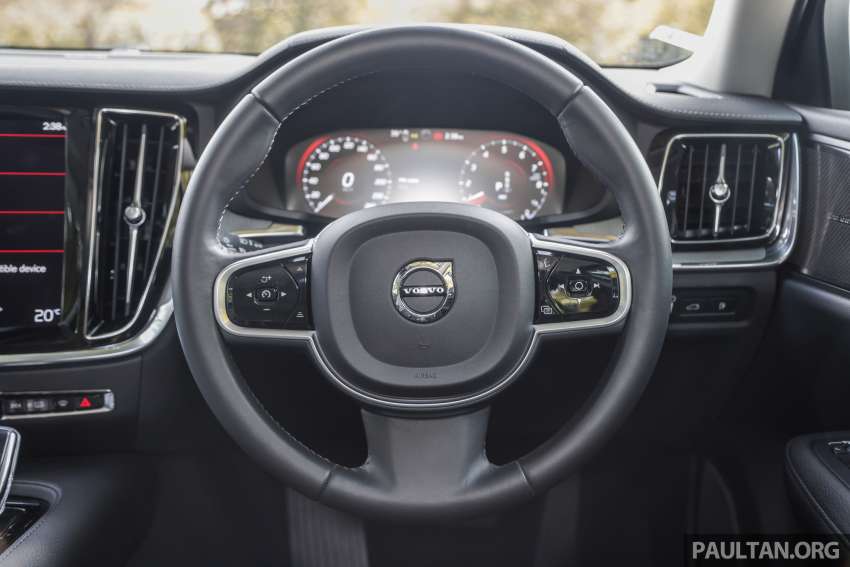 PANDU UJI: Volvo V60 T8 Recharge – RM305,888, CKD, 407 hp/640 Nm; wagon terakhir Volvo berkuasa petrol 1492242