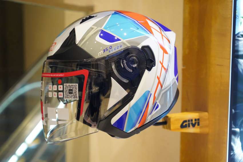Givi Malaysia launches M35.0 Scudo open-face helmet 1505074