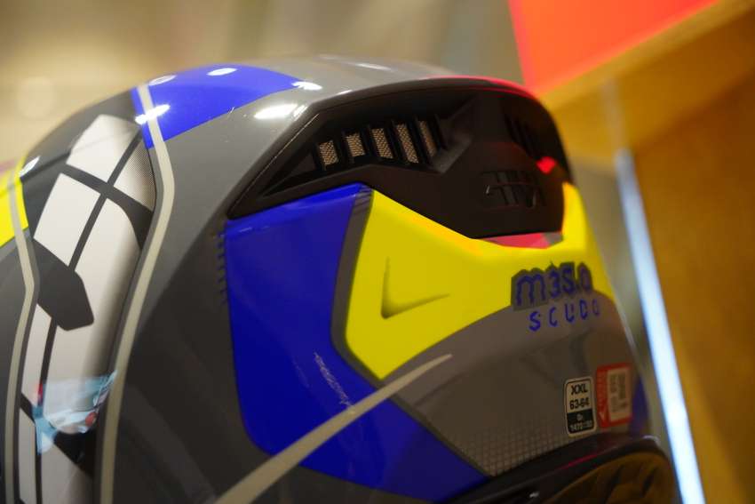 Givi lancar helmet M35.0 – taraf keselamatan ECE R22.06, lapan warna, harga jangkaan bermula RM360 1504949