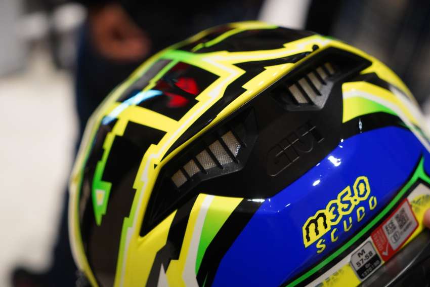 Givi lancar helmet M35.0 – taraf keselamatan ECE R22.06, lapan warna, harga jangkaan bermula RM360 1504923