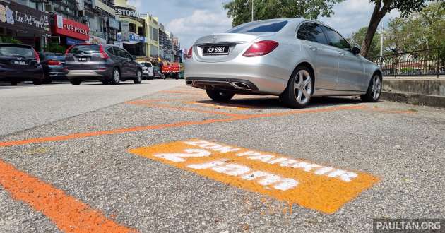 Two-hour parking limit system begins in Subang Jaya – motorists issued summons for paying the wrong fee