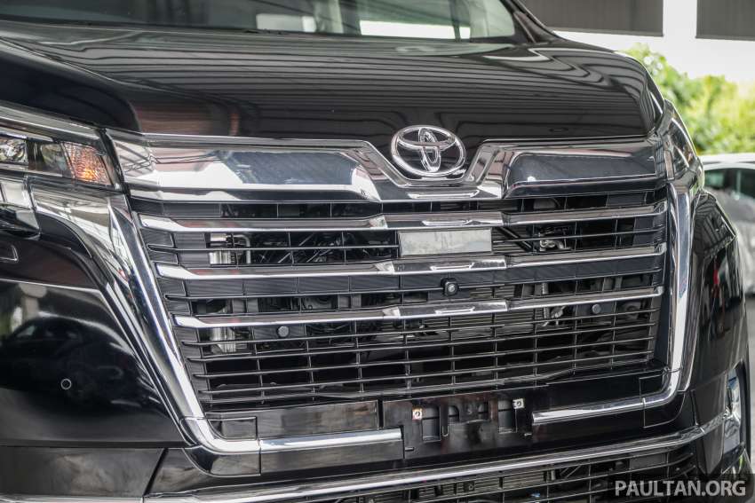 Toyota GranAce buyer’s guide – 6/8-seater diesel MPV 1495189