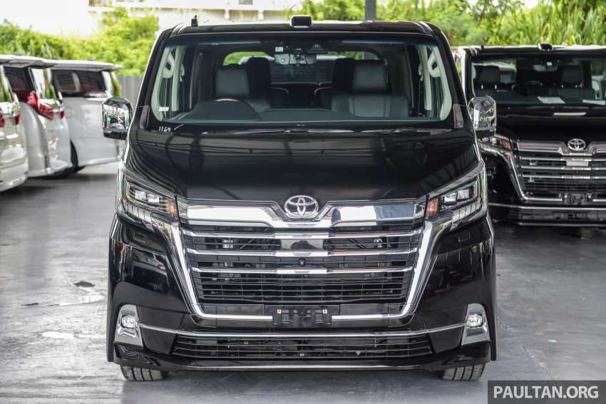 Toyota GranAce buyer’s guide – 6/8-seater diesel MPV 1495182
