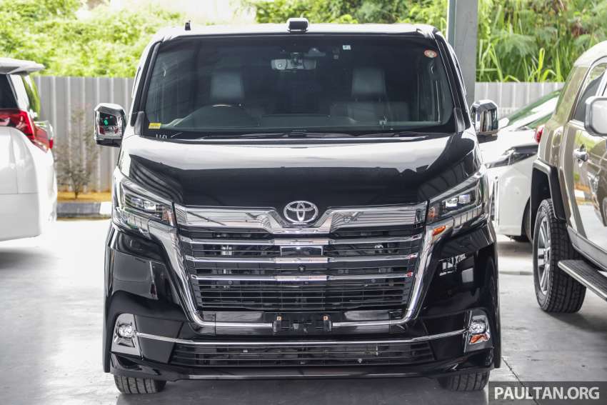 Toyota GranAce buyer’s guide – 6/8-seater diesel MPV 1495177