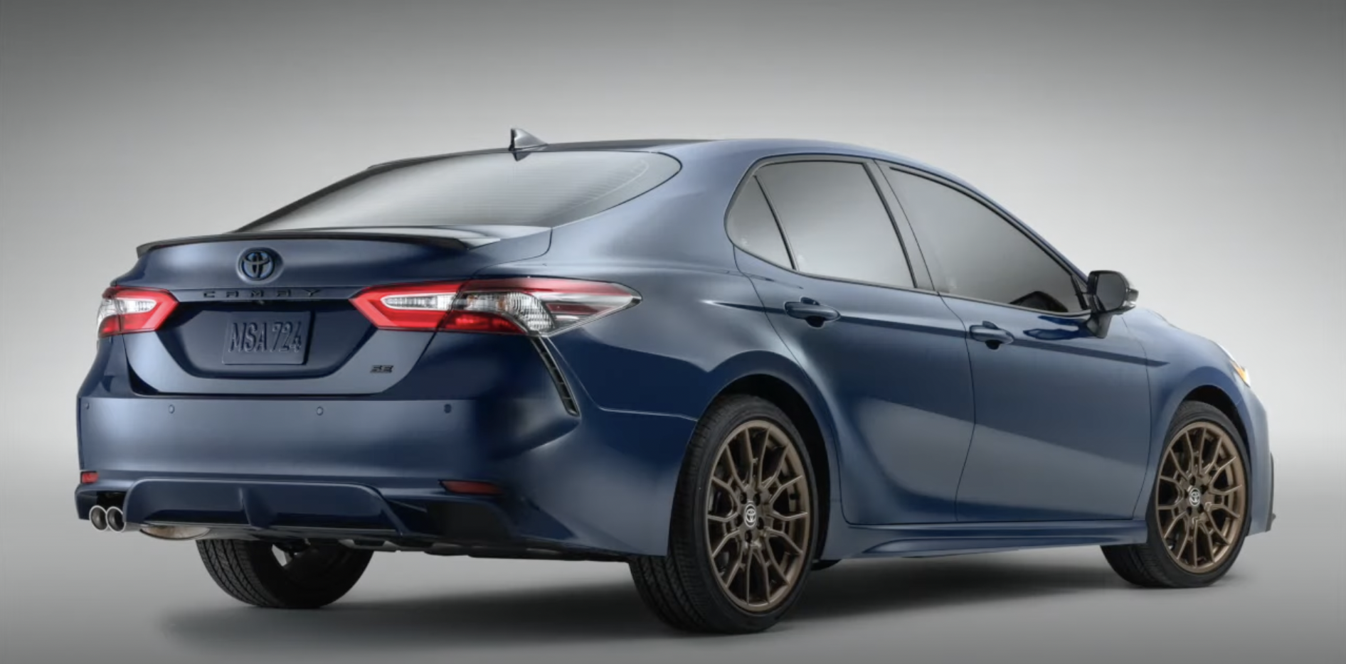 toyota-camry-facelift-theophilus-render-2