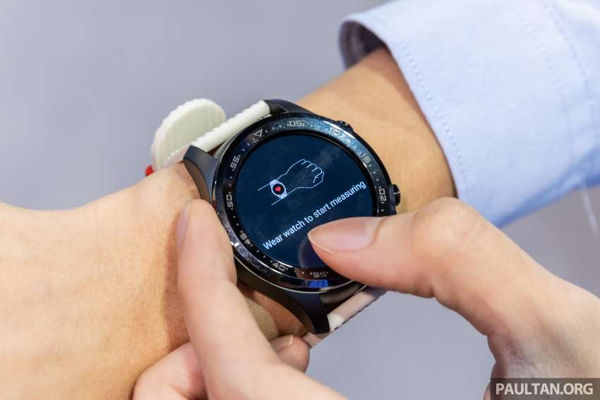 Proton X Watch first look – RM1,499 to remotely unlock your car’s doors, start the engine, AC and more 1518602