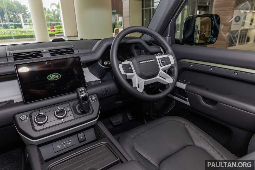 Land Rover Defender 90 kini di Malaysia — versi lebih pendek, 3-pintu, dua pilihan enjin, dari RM838,800 1514159