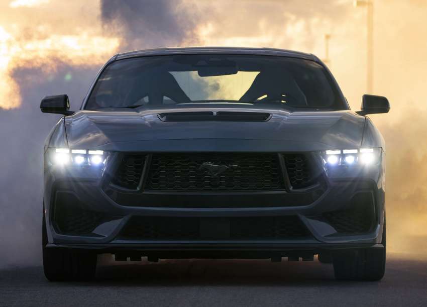 Ford Mustang 2024 diperkenal – boleh rev enjin guna kunci kawalan jauh, brek tangan elektronik untuk drift 1512570