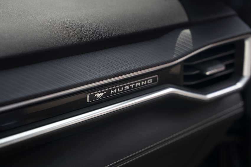 Ford Mustang 2024 diperkenal – boleh rev enjin guna kunci kawalan jauh, brek tangan elektronik untuk drift 1512550