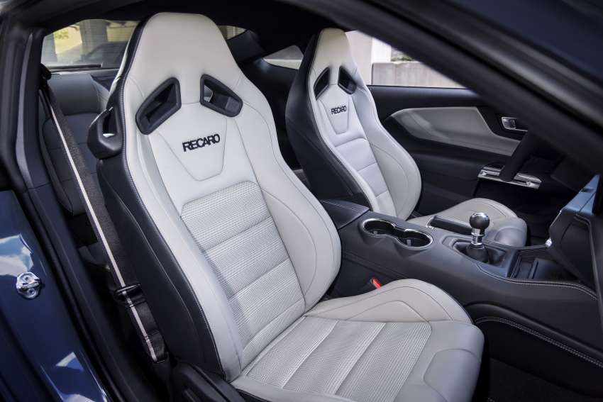 Ford Mustang 2024 diperkenal – boleh rev enjin guna kunci kawalan jauh, brek tangan elektronik untuk drift 1512549