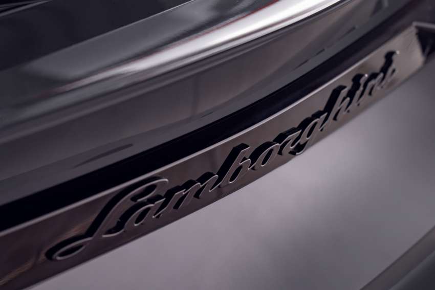 Lamborghini Urus S 2022 – 666 PS/850 Nm, 0-100 km/j dalam 3.5 saat, bumbung karbon, penggayaan baharu 1520128