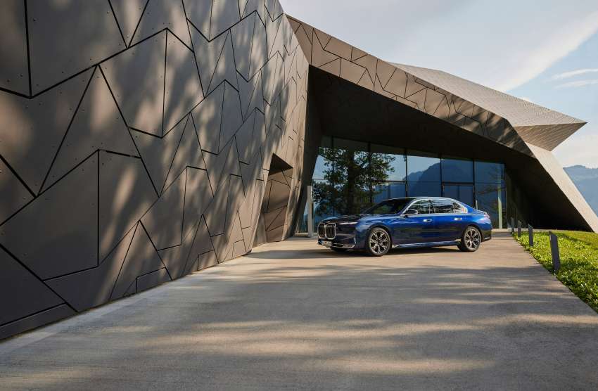 2023 BMW 7 Series – G70 PHEV variants detailed; 750e xDrive and 571 PS M760e xDrive; up to 87 km EV range 1518884