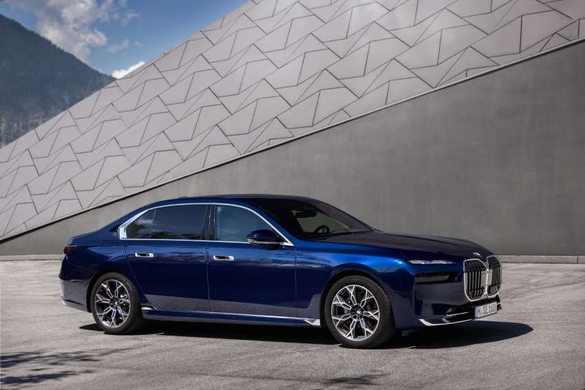 2023 BMW 7 Series – G70 PHEV variants detailed; 750e xDrive and 571 PS M760e xDrive; up to 87 km EV range 1518875