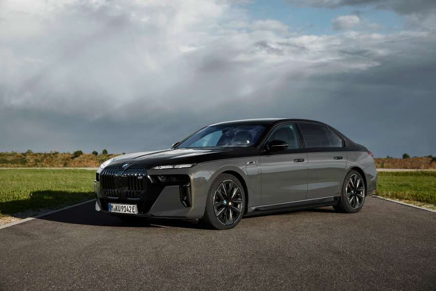 2023 BMW 7 Series – G70 PHEV variants detailed; 750e xDrive and 571 PS M760e xDrive; up to 87 km EV range 1518910