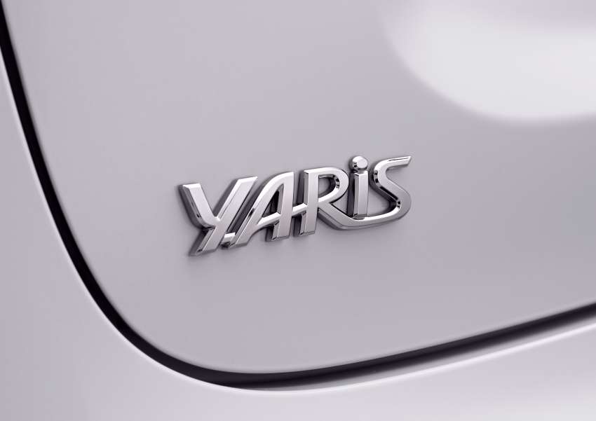 Toyota Yaris Cross GR Sport 2023 didedah di Eropah – suspensi ditala semula, rekaan sporty, 1.5L hibrid 1509048