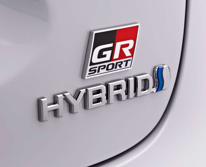 Toyota Yaris Cross GR Sport 2023 didedah di Eropah – suspensi ditala semula, rekaan sporty, 1.5L hibrid 1509049