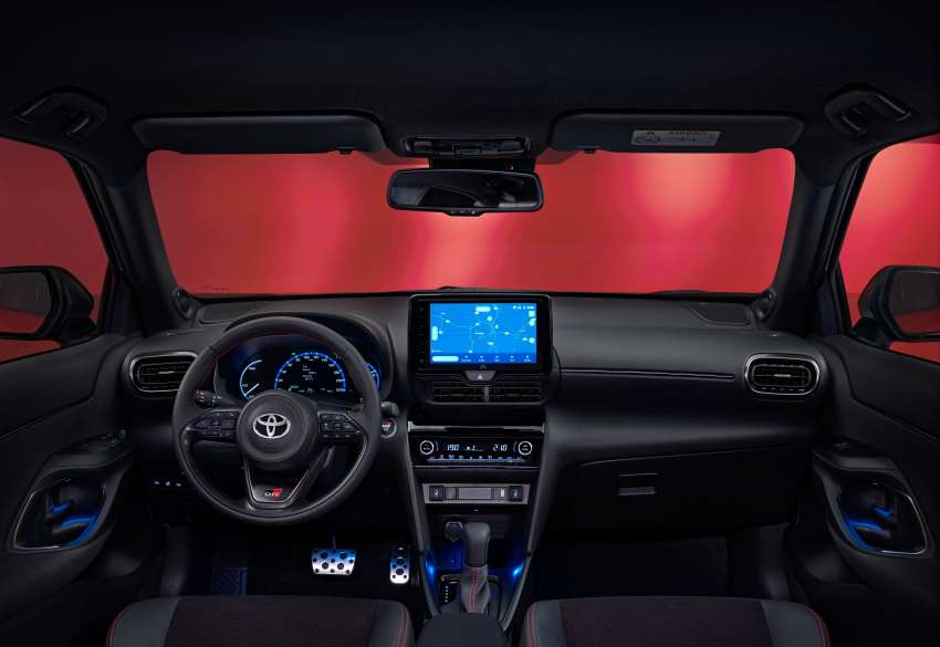 Toyota Yaris Cross GR Sport 2023 didedah di Eropah – suspensi ditala semula, rekaan sporty, 1.5L hibrid 1509051
