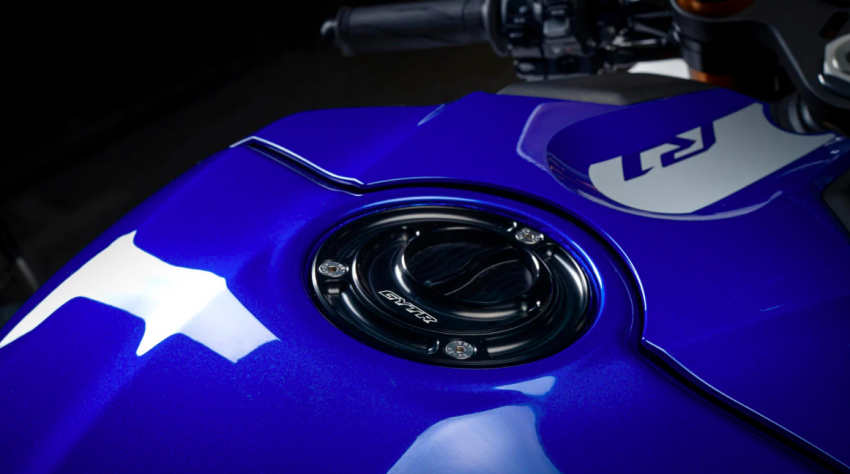 Yamaha R1 GYTR untuk kegunaan lumba diperkenal di Eropah – banyak kelengkapan seperti jentera WSBK 1508353