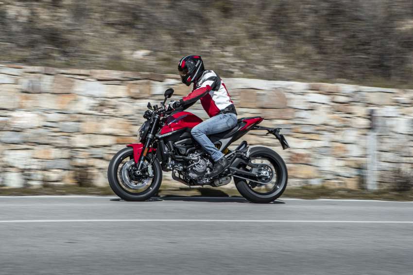 Ducati Monster SP 2023 diperkenal – versi prestasi terima peningkatan suspensi dan brek, 111 hp, 93 Nm 1513294