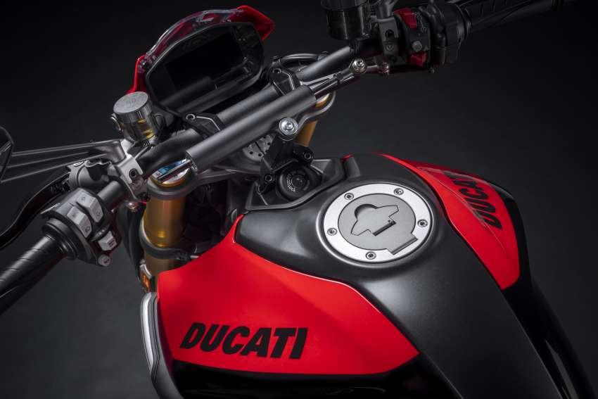 Ducati Monster SP 2023 diperkenal – versi prestasi terima peningkatan suspensi dan brek, 111 hp, 93 Nm 1513346