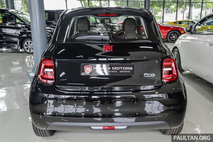 New Fiat 500 Electric in Malaysia – hatch and Cabrio, 320 km EV range, 42 kWh battery, from RM250k 1515061