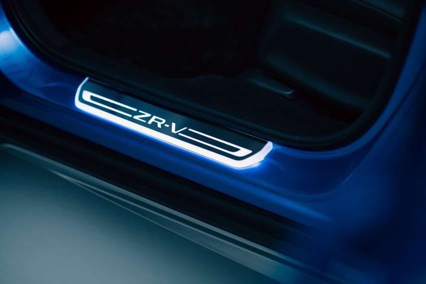Honda ZR-V ‘Premium Style’ official accessories by Honda Access Japan – bodykit, 19′ rims, LED lights 1509759