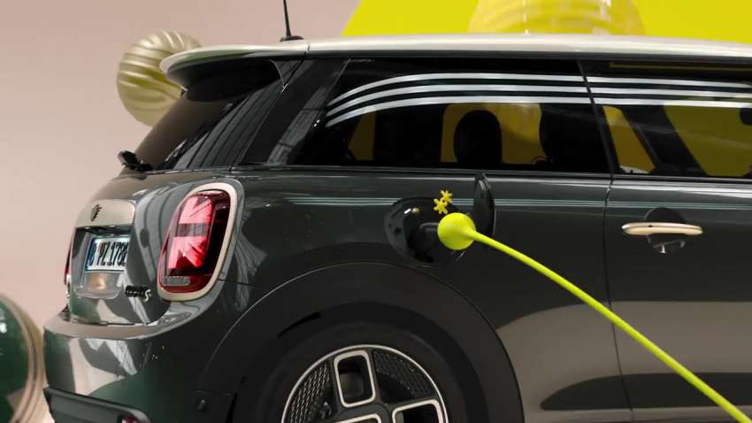2022 MINI Electric Resolute Edition in Malaysia – special styling touches, 232 km EV range; fr RM198k 1511588