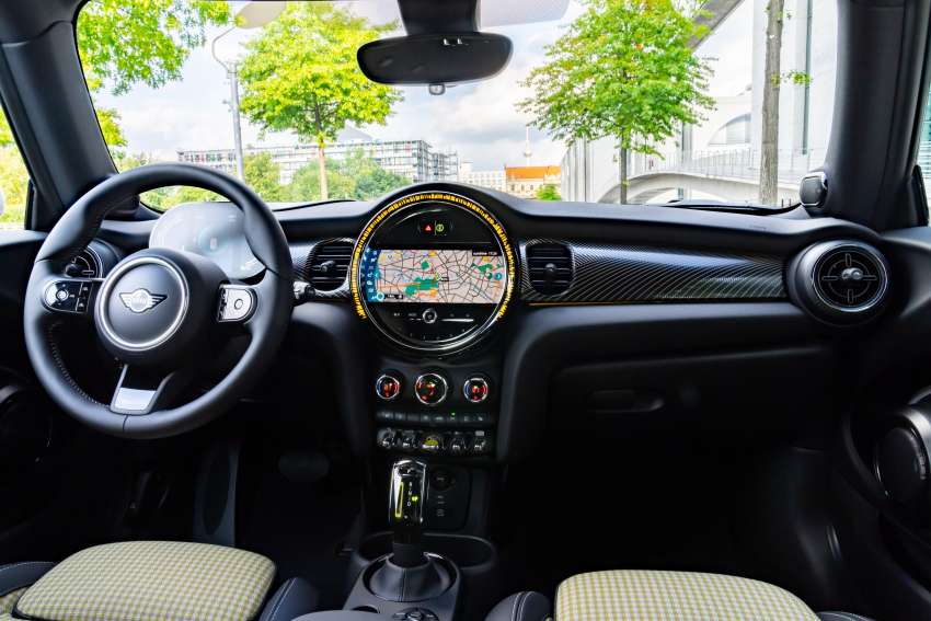 2022 MINI Electric Resolute Edition in Malaysia – special styling touches, 232 km EV range; fr RM198k 1511636