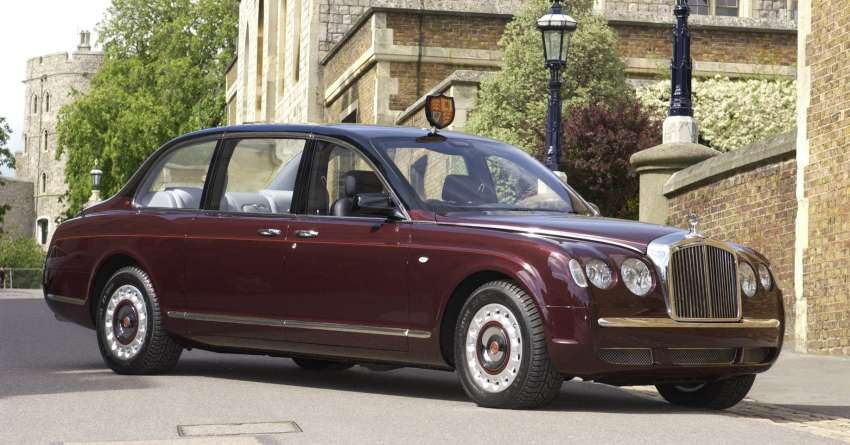 Queen Elizabeth II’s car collection featured a 10-mil-pound Bentley, many Land Rovers and Range Rovers 1510016