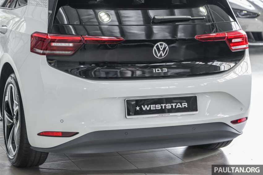 Volkswagen ID.3 1st Edition Pro Performance – Golf-sized EV, 58 kWh, 425 km range, RM260k by Weststar 1511105