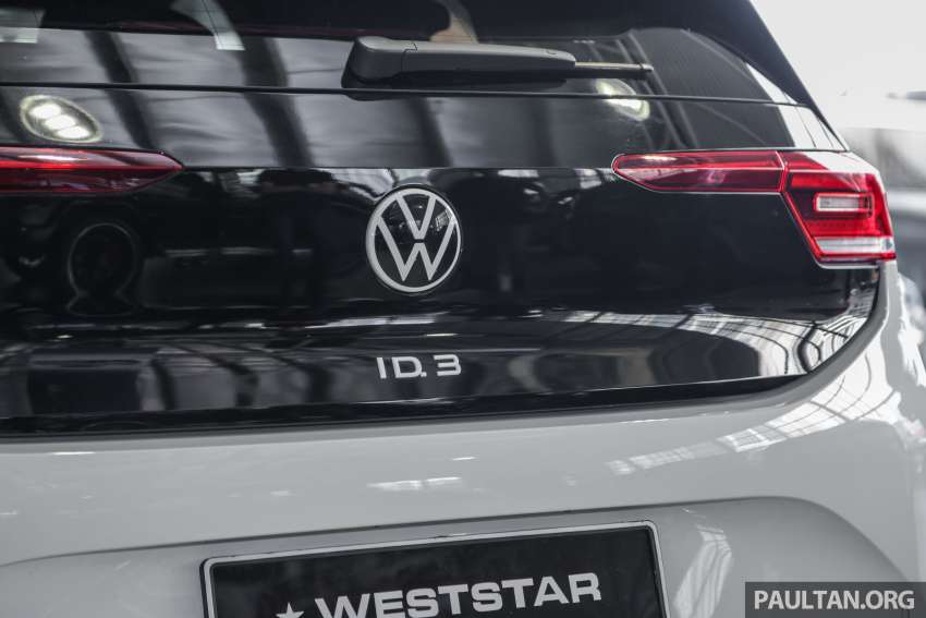 Volkswagen ID.3 1st Edition Pro Performance – Golf-sized EV, 58 kWh, 425 km range, RM260k by Weststar 1511109