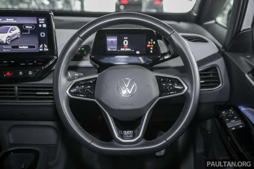 Volkswagen ID.3 1st Edition Pro Performance – Golf-sized EV, 58 kWh, 425 km range, RM260k by Weststar 1511121