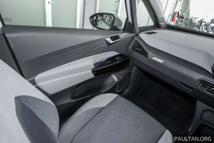 Volkswagen ID.3 1st Edition Pro Performance – Golf-sized EV, 58 kWh, 425 km range, RM260k by Weststar 1511238
