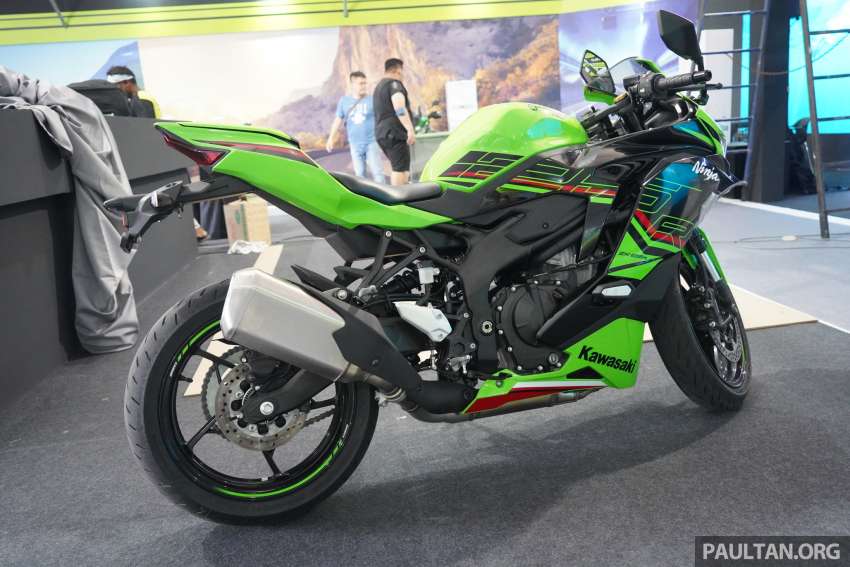 2022 Kawasaki ZX-25R arrives in Malaysia under EMOS – on display at EMOS booth at 2022 Malaysia MotoGP 1531687